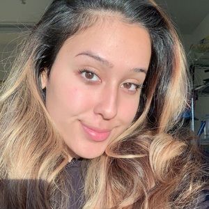 Meet your Posher, Brittney